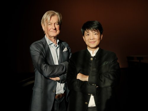 Schulbesuch: Kit Armstrong und Jan Caeyers