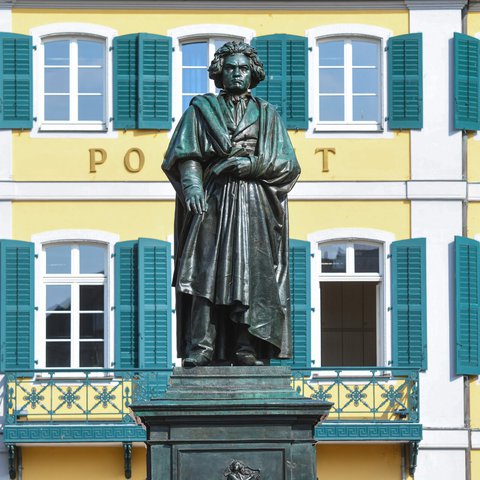 Sascha Engst, Bundesstadt Bonn
